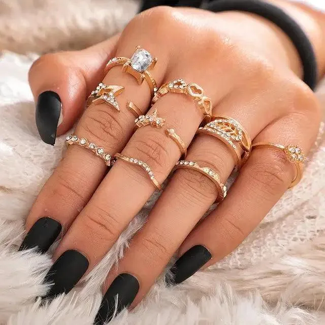Modern Luxury Ring Set  for Girls Splendid Fashionable Crystal Sun Pearl Rings Set for Women And Girls Gold Color Heart Knuckle Rings - Female