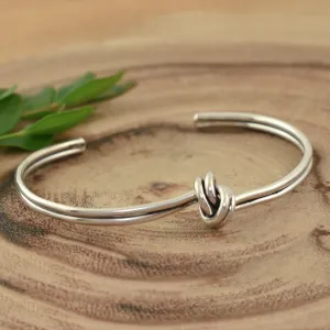My Knot Cuff