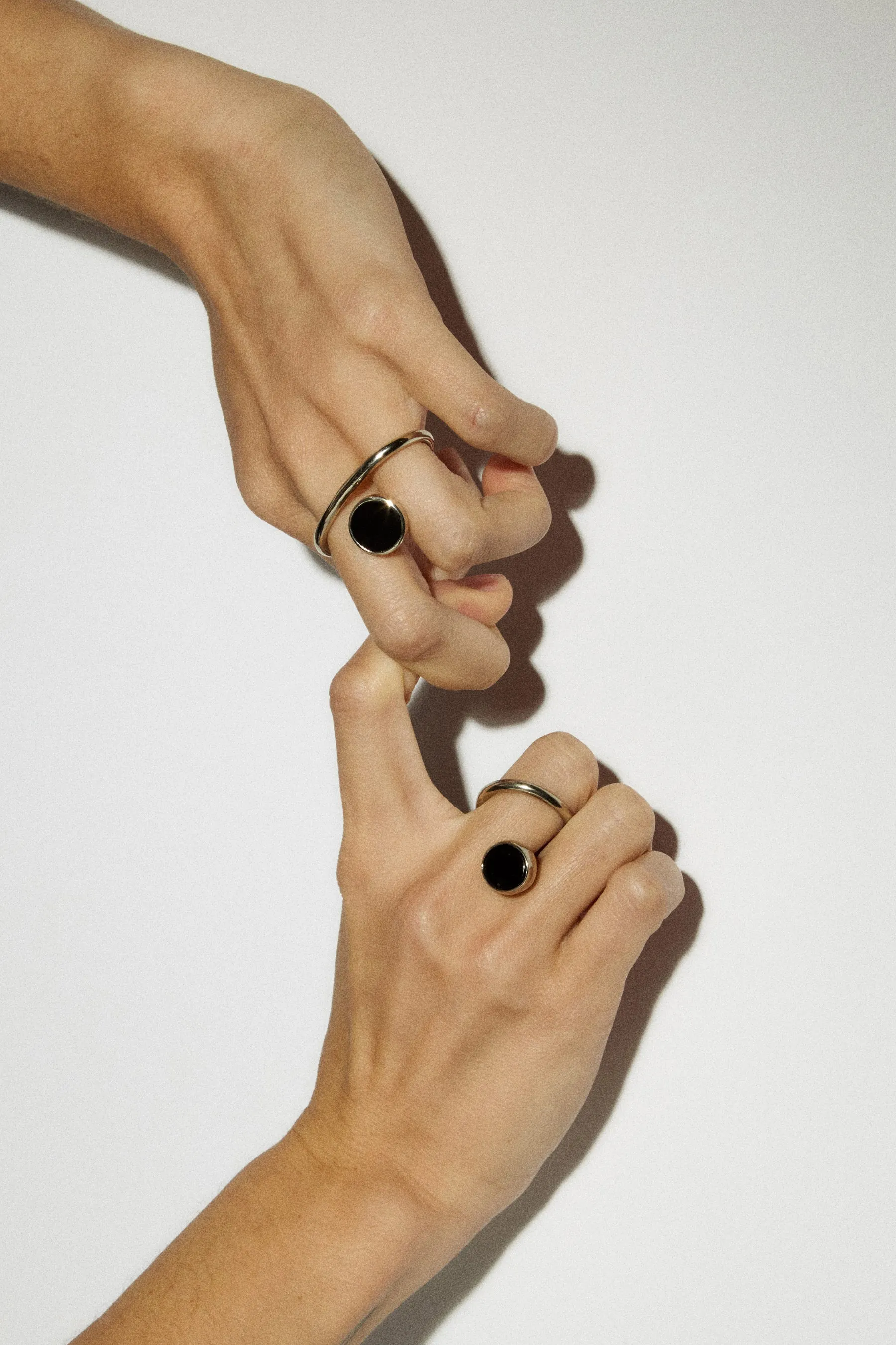 offset signet ring