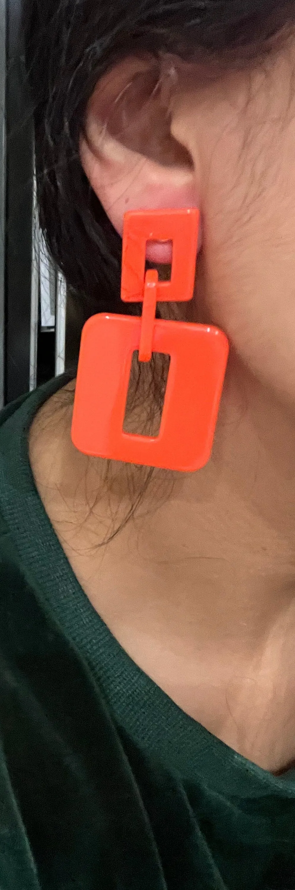 Orange earrings , big  acrylic earrings , orange chain earrings , orange earrings , acrylic link loop earrings , chunky acrylic earring