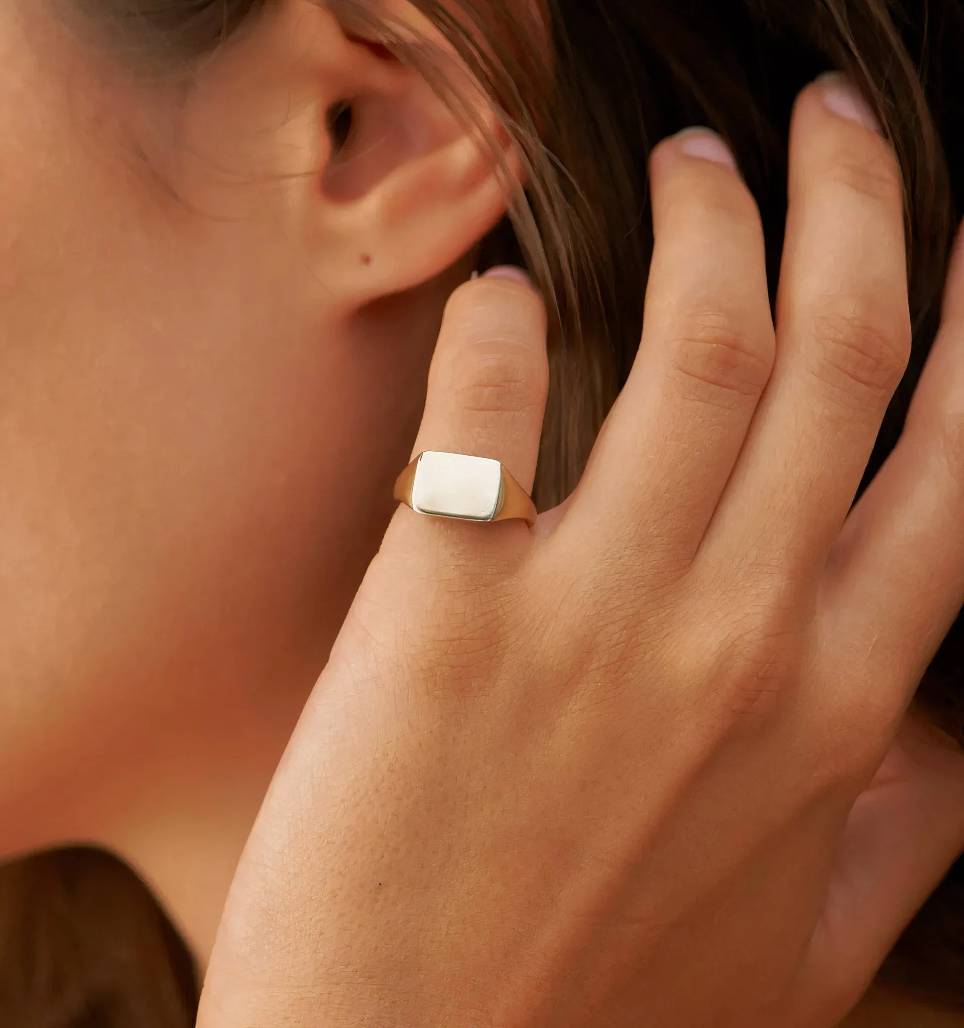 PERSONALIZED RECTANGLE SIGNET RING