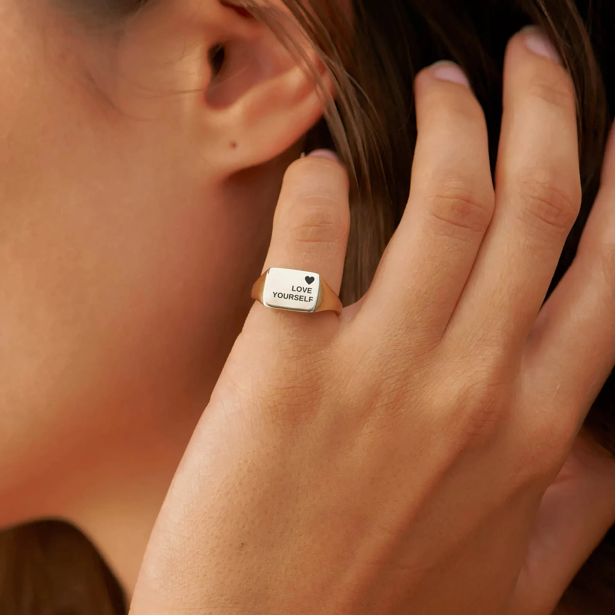 PERSONALIZED RECTANGLE SIGNET RING