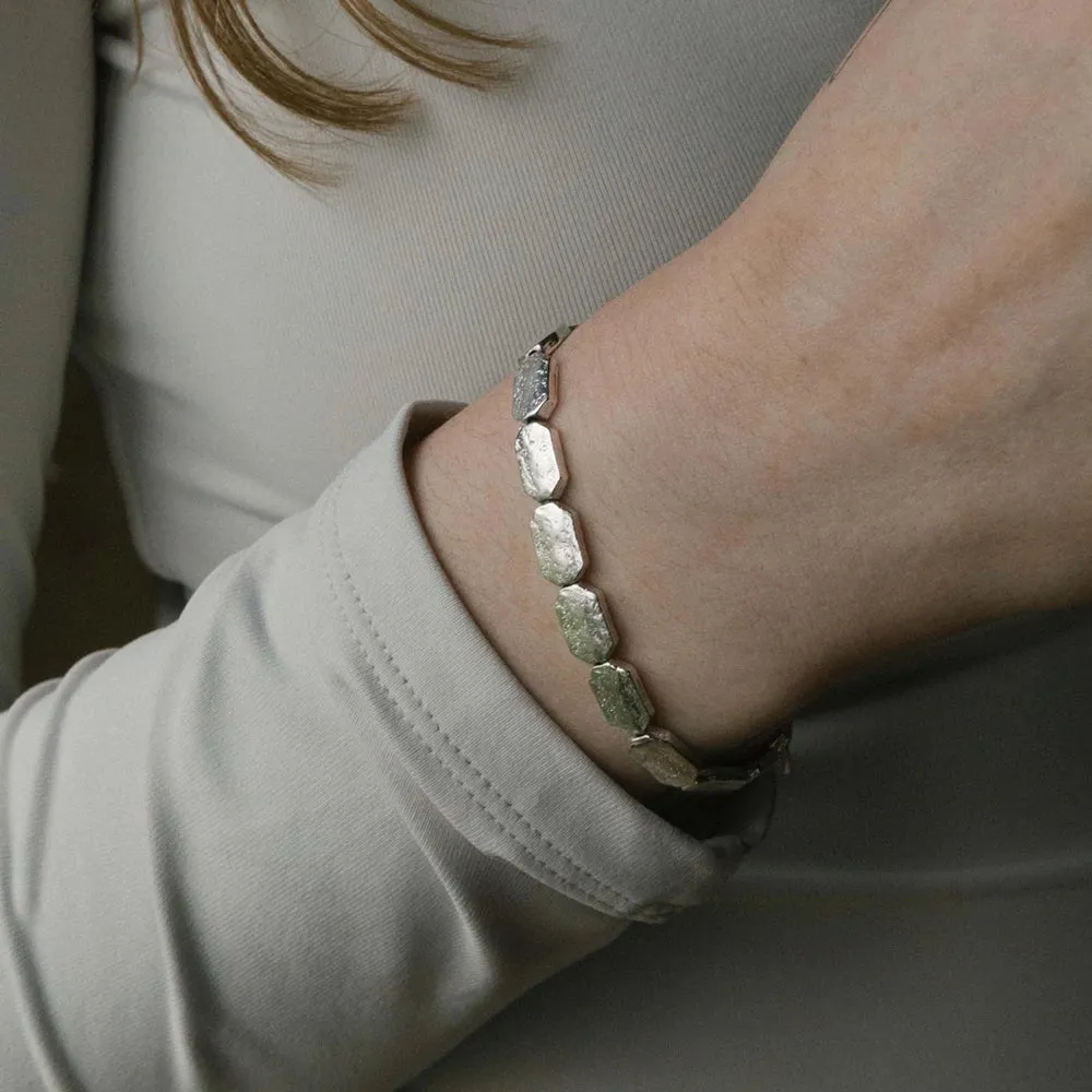 Right On! Beaded Stretch Bracelet