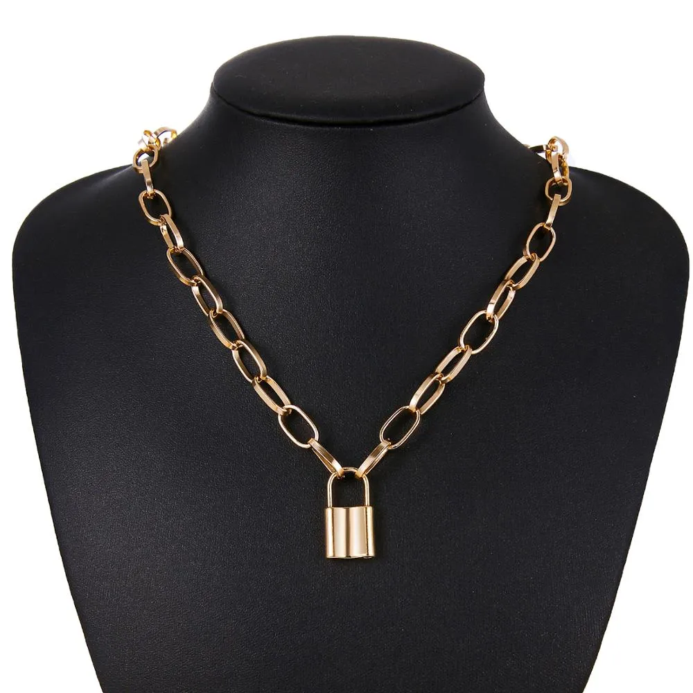 Rock Choker Lock Necklace