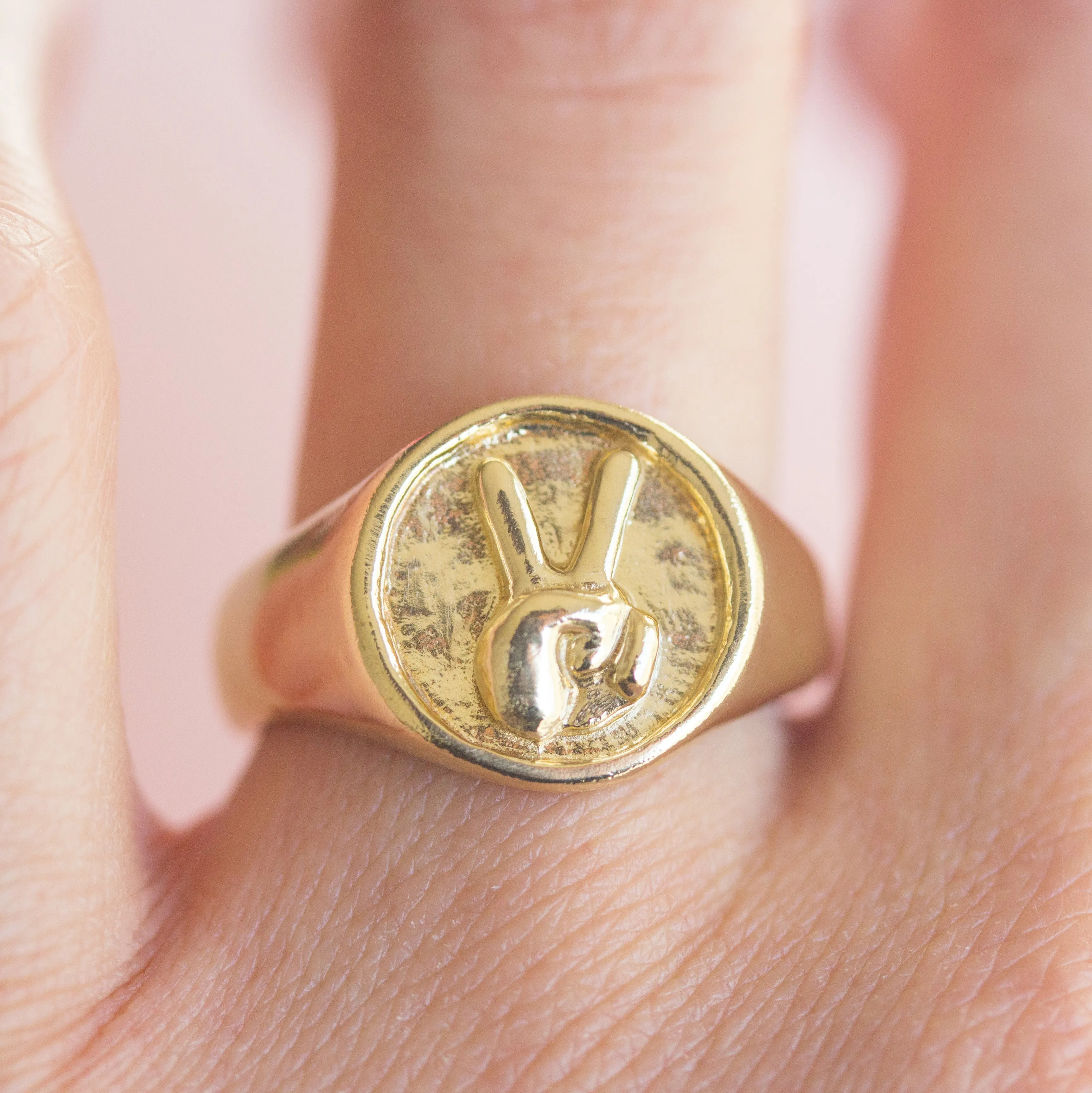 Scissors Ring in Golden Brass