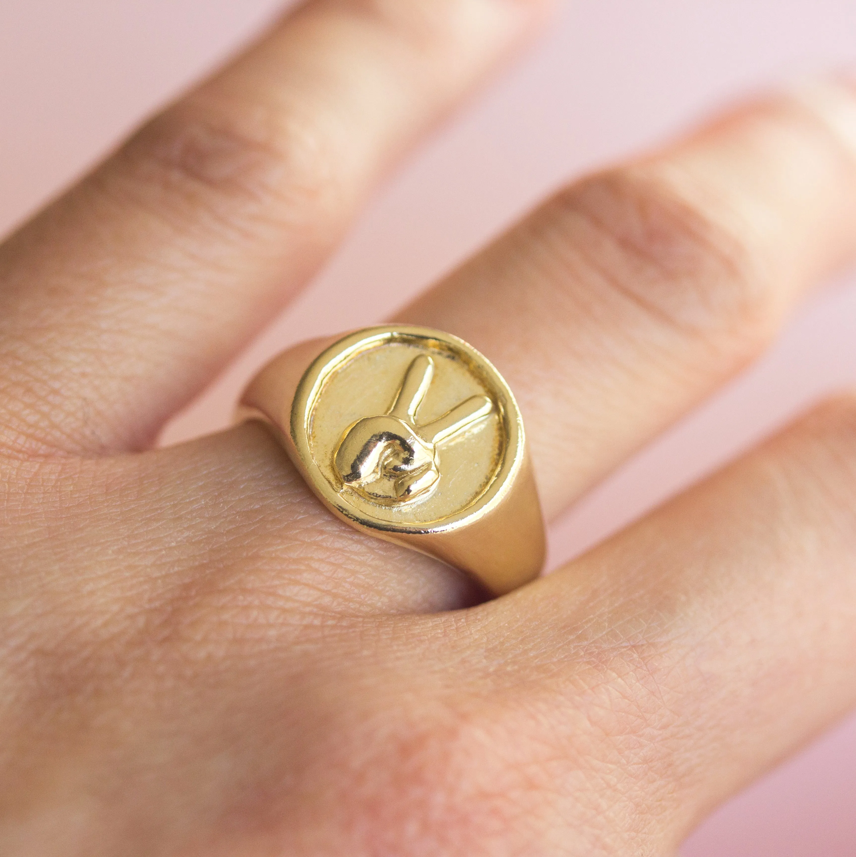 Scissors Ring in Golden Brass
