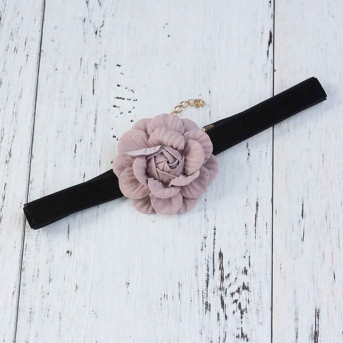 Sexy Sparkles New Style Black Choker Necklace with Mauve Flower
