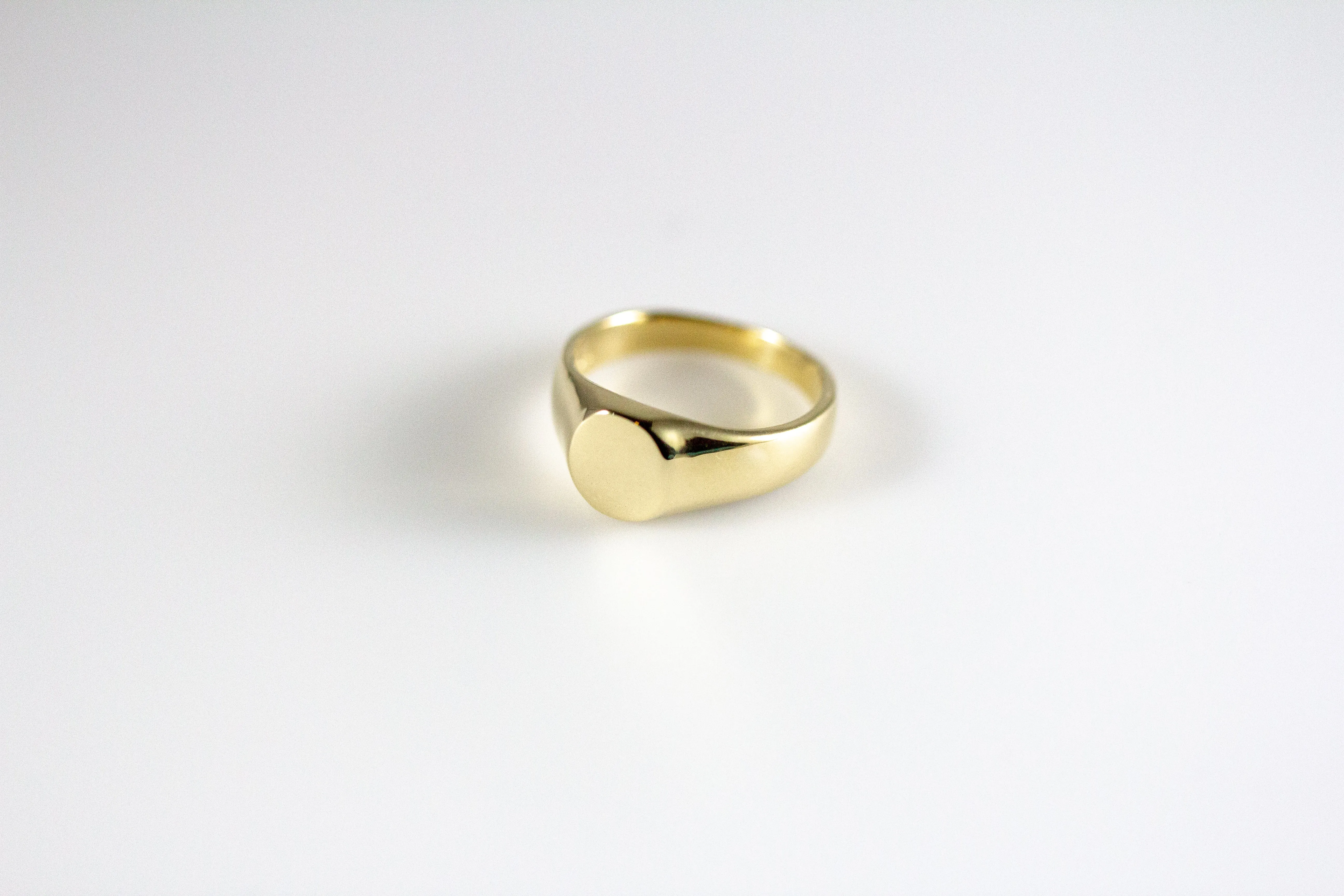 SIGNET: REFLECTION - oval (s)