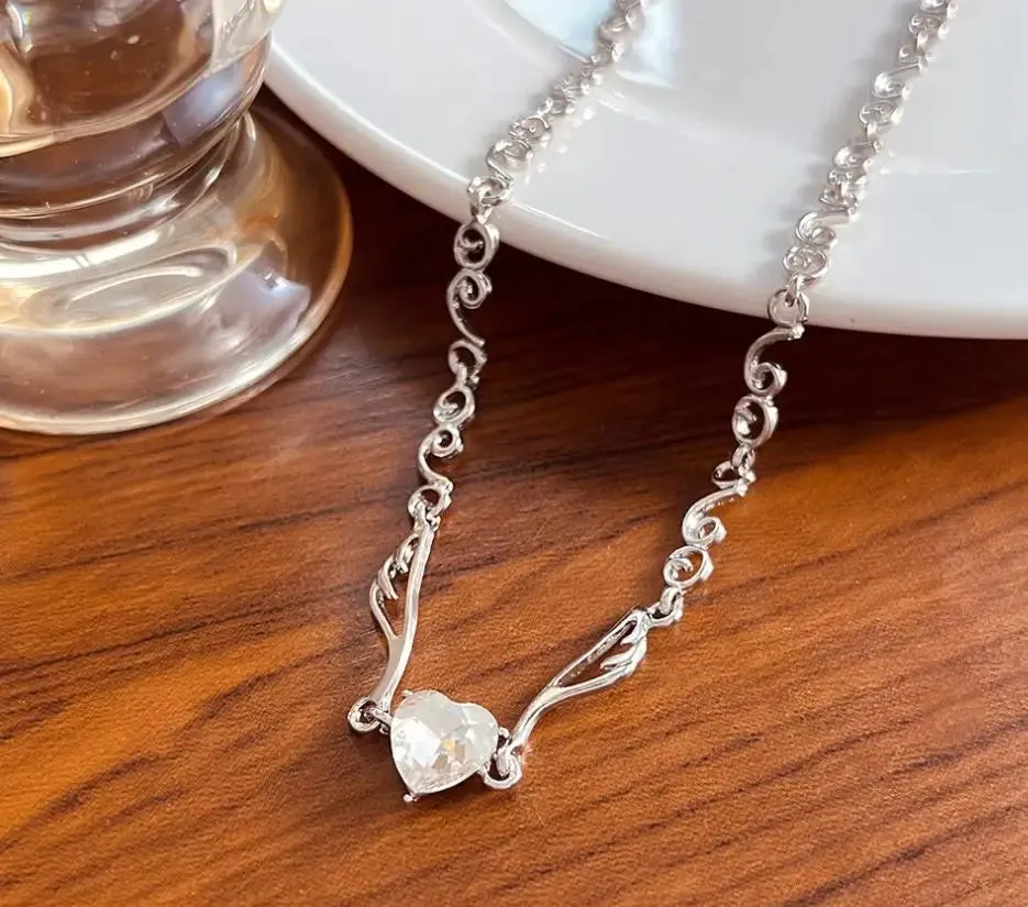 Simple Hip Hop Butterfly Tassel Choker Necklace For Women Teens Girls Punk Link Chain Necklace Party Daily Fashion Jewelry