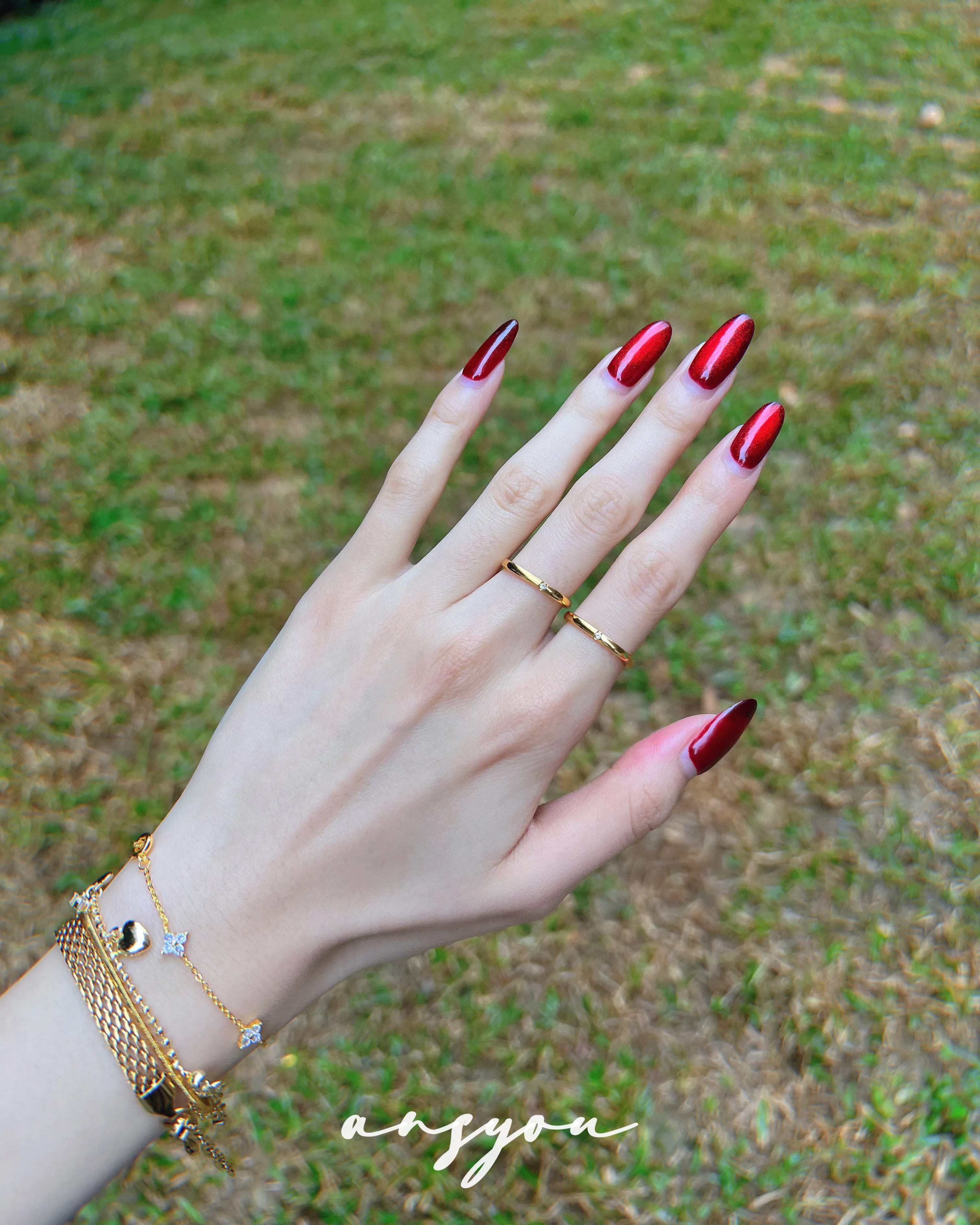 Square Mini Diamond Band