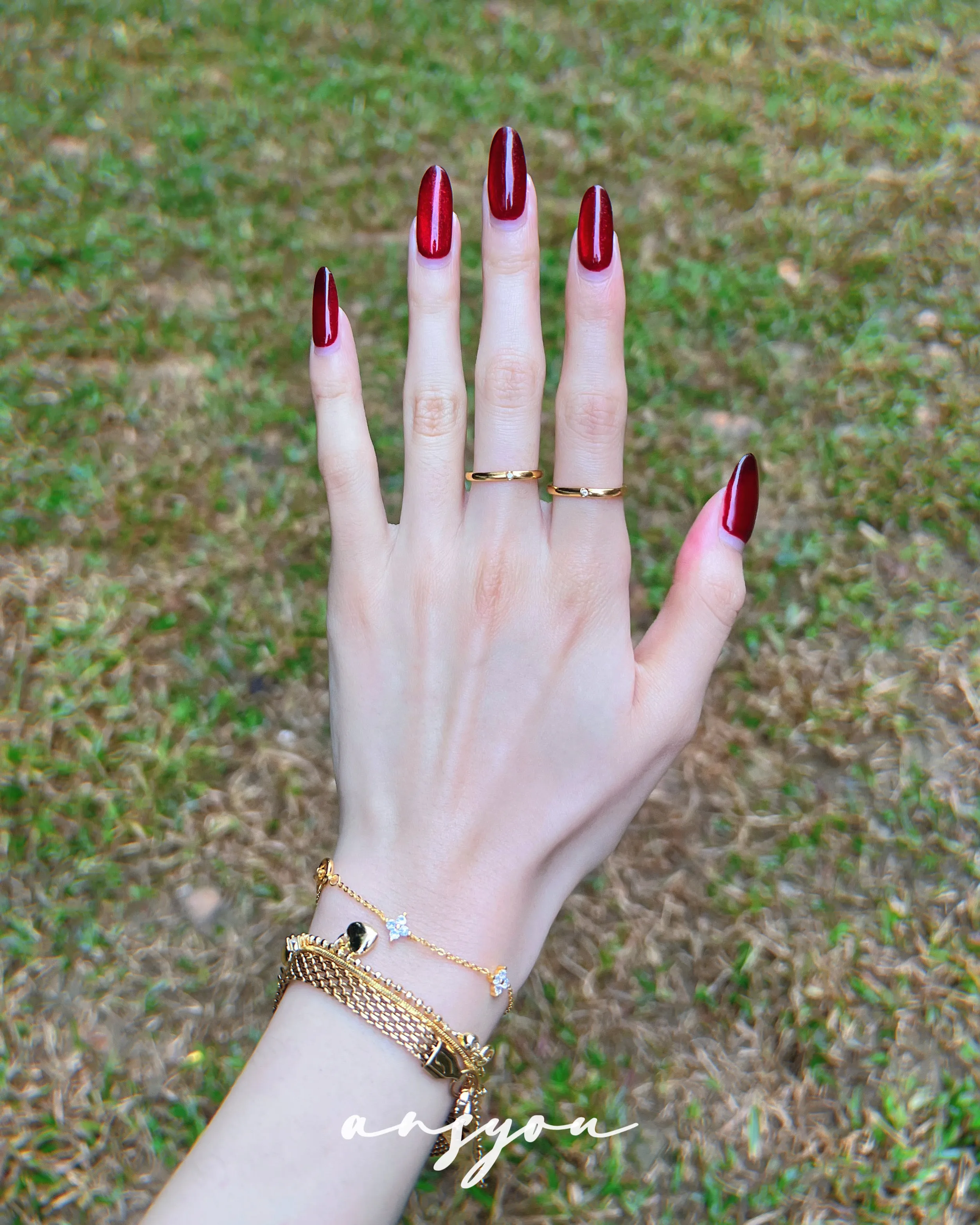 Square Mini Diamond Band