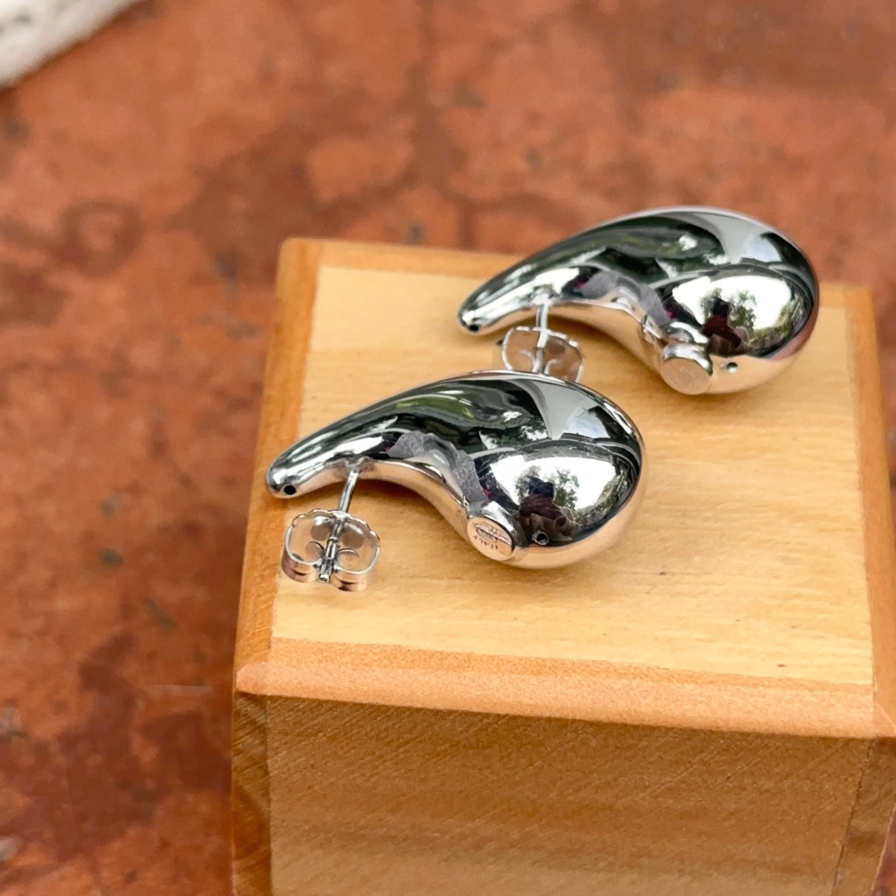 Sterling Silver Tapered Puffed Teardrop Post Earrings 28mm