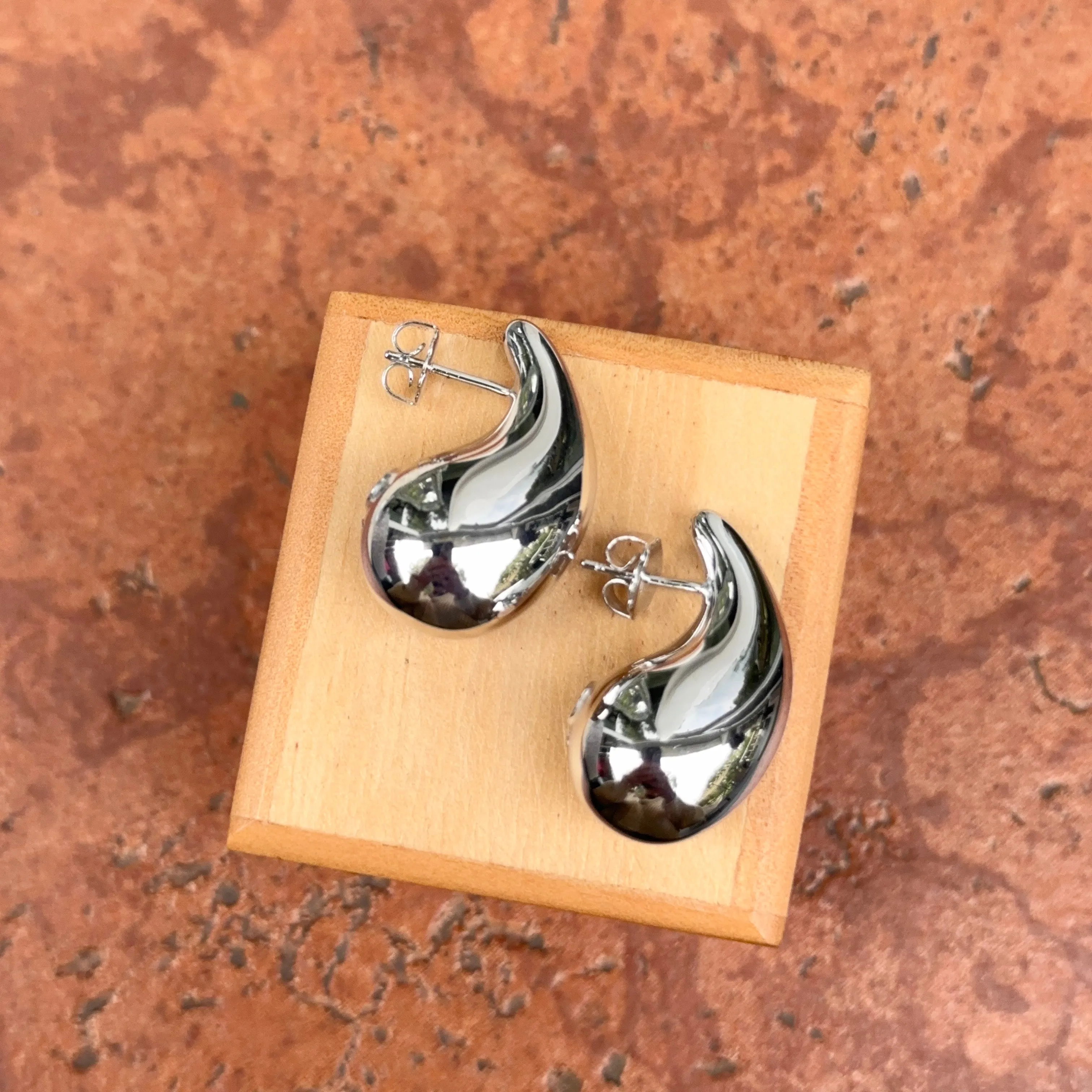 Sterling Silver Tapered Puffed Teardrop Post Earrings 28mm