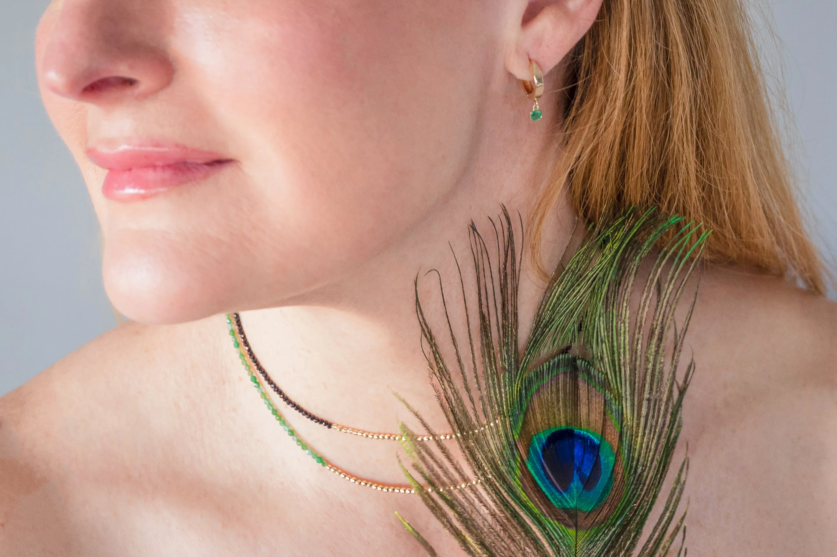The "Glimmer Choker" with Yellow Gold and Chrysoprase