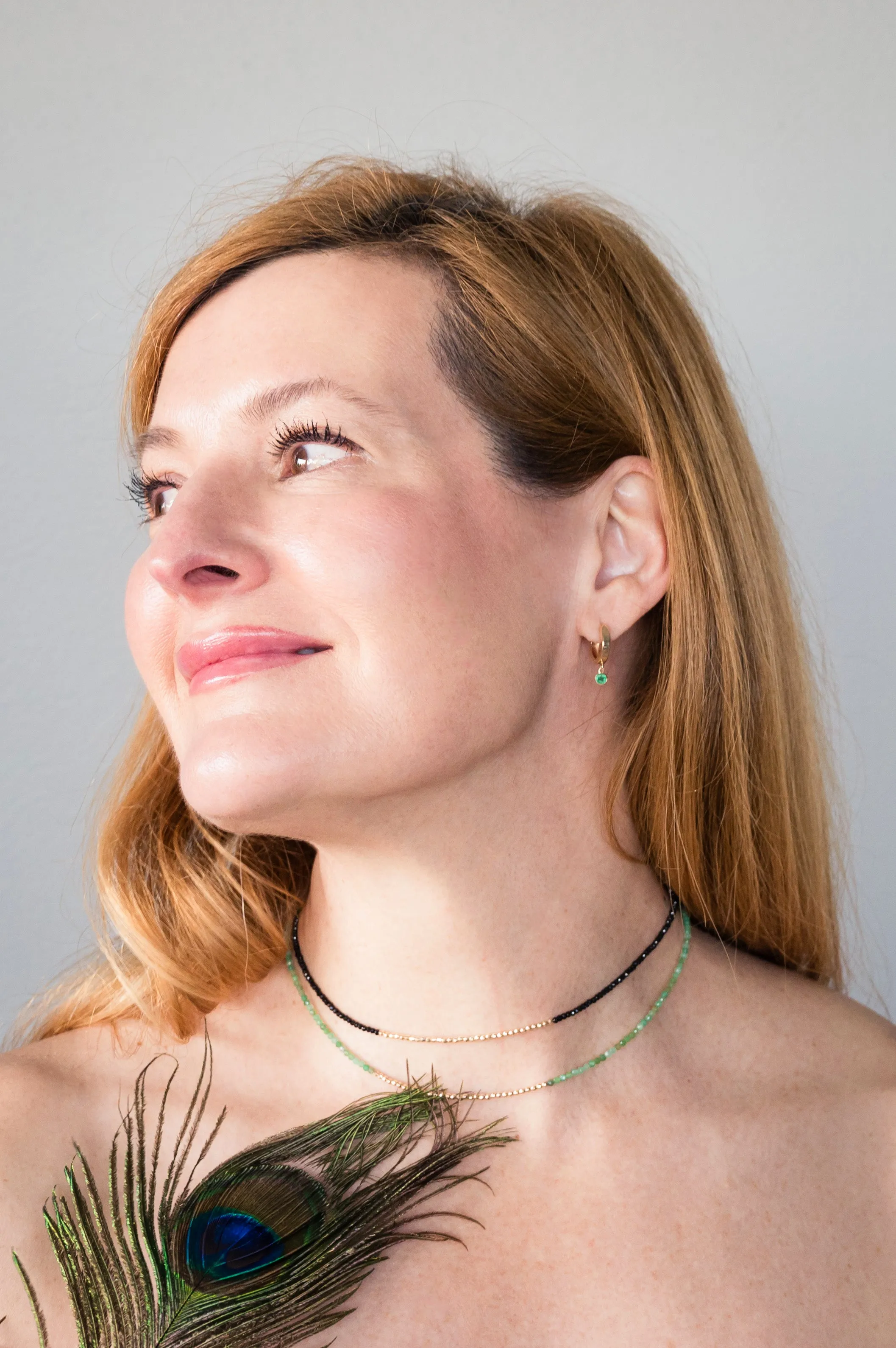 The "Glimmer Choker" with Yellow Gold and Chrysoprase