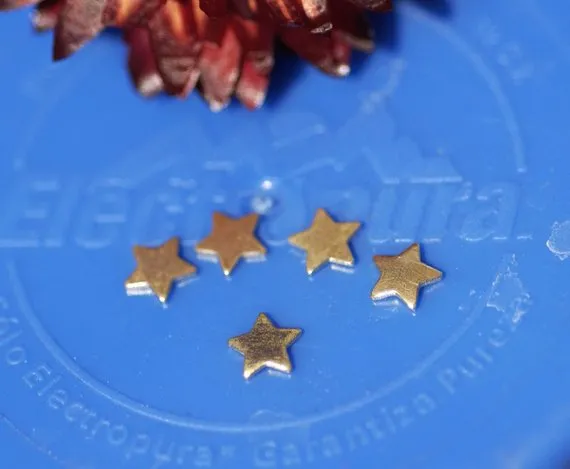 Tiny metal Stars 5mm, Chubby star blanks
