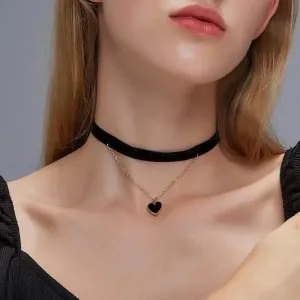 Trendy Simple Gothic Heart Pendant Choker Necklace Punk Choker Necklace for Women Girls Fashion Jewelry