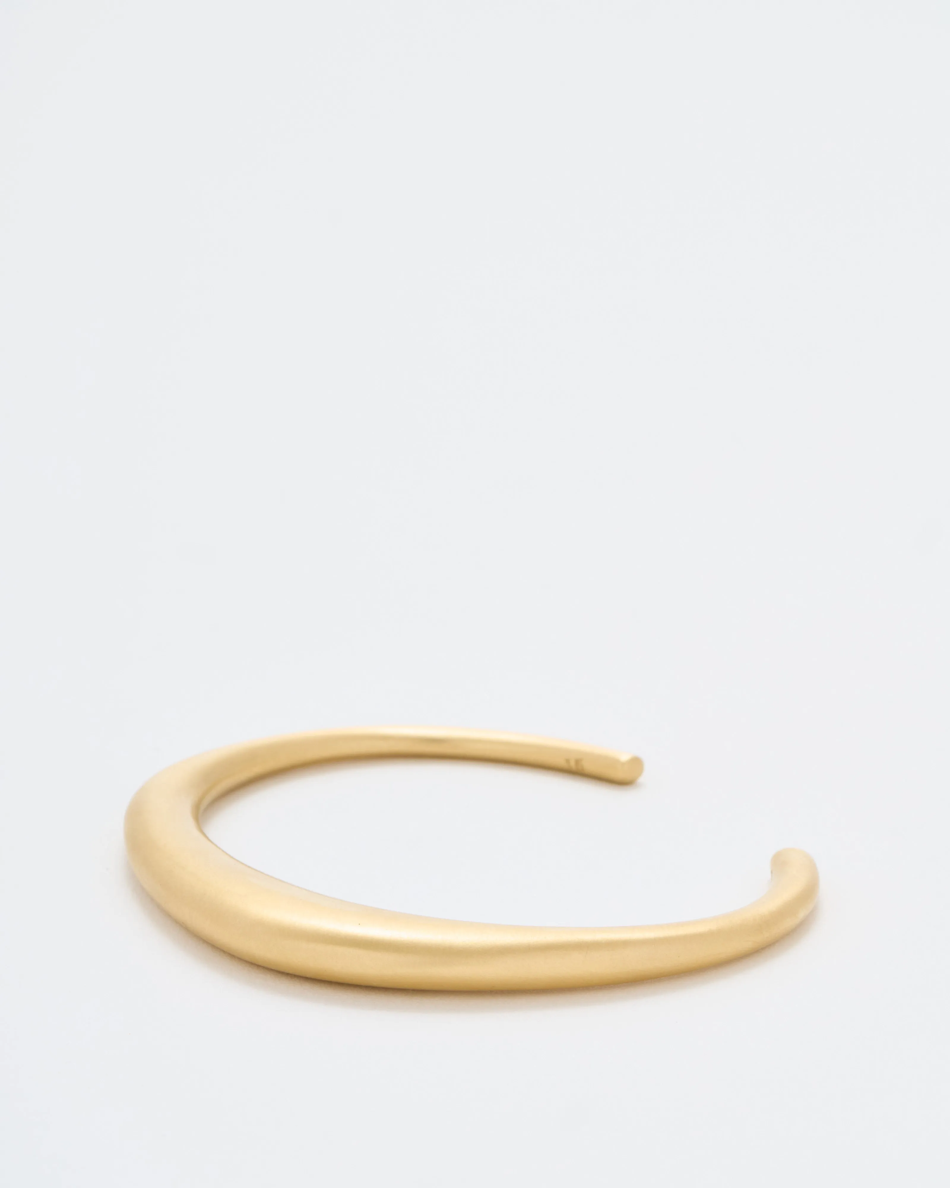 urban pure thin cuff