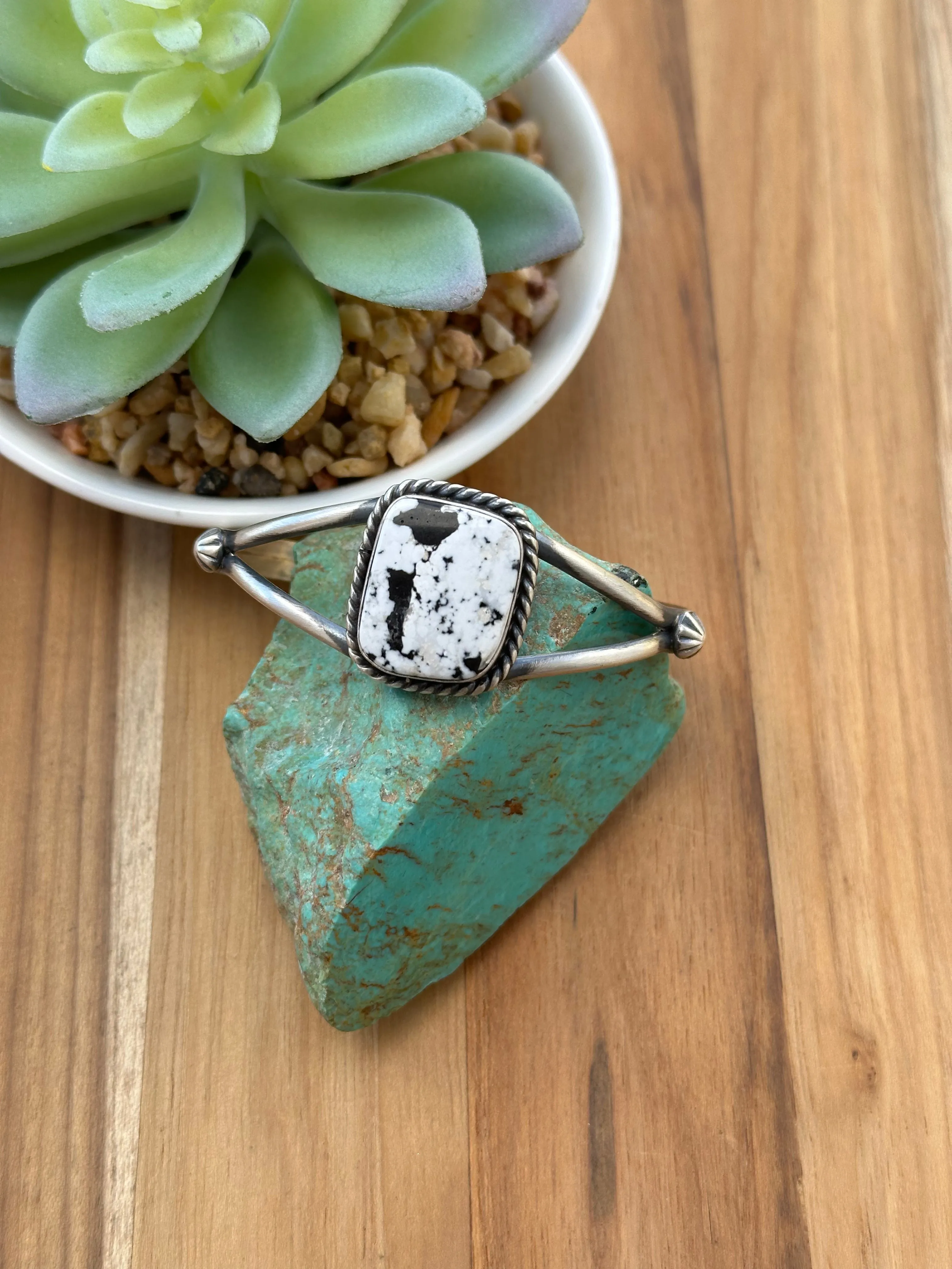 White Buffalo Single Stone Cuff