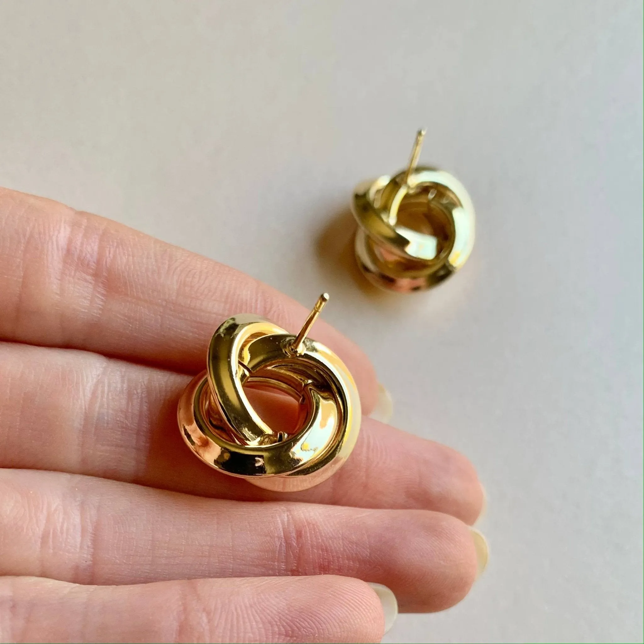 WHY KNOT STATEMENT STUDS | gold | chunky stud earrings