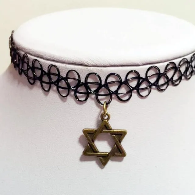 Women Necklaces Vintage Stretch Lace Tattoo Choker Necklace Gothic Punk Grunge Henna Elastic with Choker Pendant