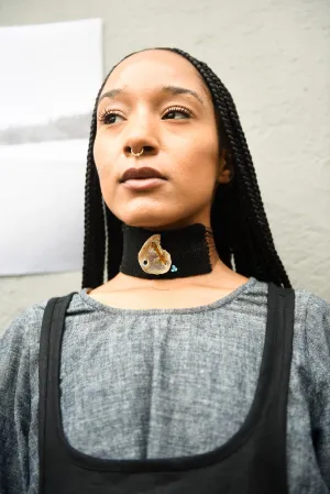 Woven Shell Choker (Black)