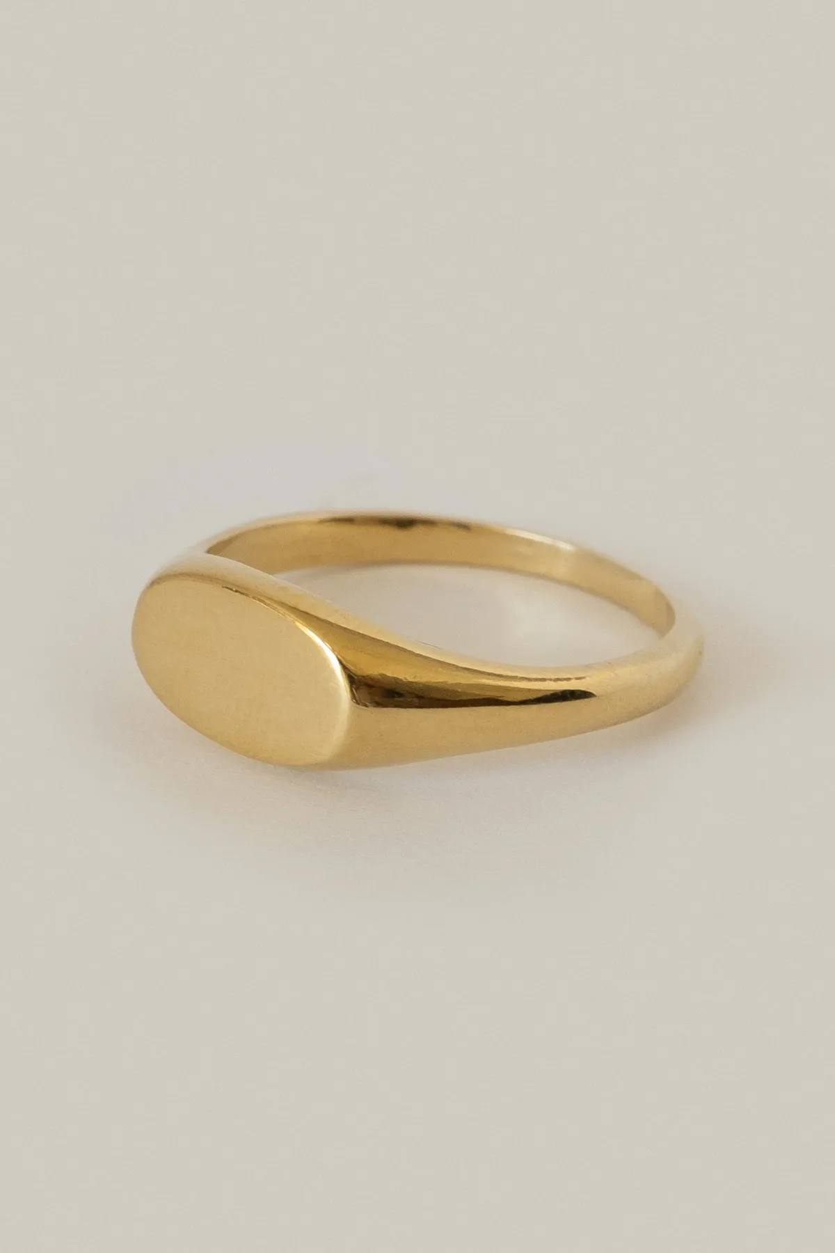 Wyatt Signet Ring